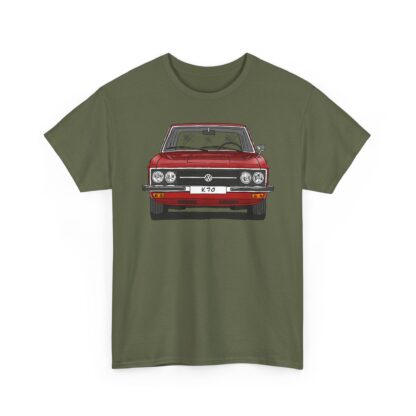 T-Shirt, VW K70, Strichzeichnung, Rot, personalisierbar mit Kennzeichen – Bild 5