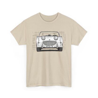 T-Shirt, Austin-Healey Sprite Mk1, Frogeye, Strichzeichnung, Weiß, personalisierbar mit Kennzeichen – Bild 4
